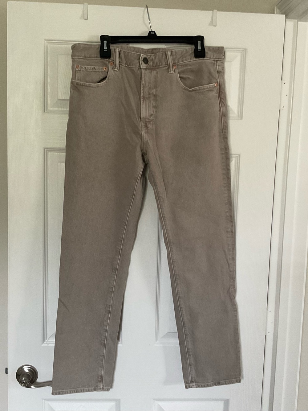 Men's American Eagle Outfitters Neutral Beige Straight-Leg Jeans